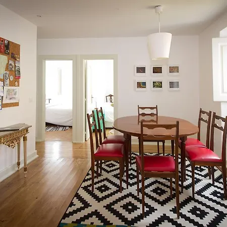 Apartament Tram *
